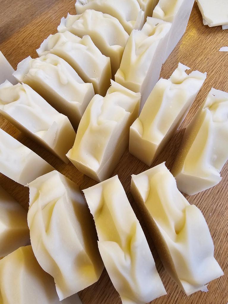 cold process soap, natural soap bar, palm oil free, no nasties, handmade in small batches, vegan, organic, natural cleansers, skin loving botanical soaps, organic cleansers, hydrating, moisturising, all skin types, head to toe, 